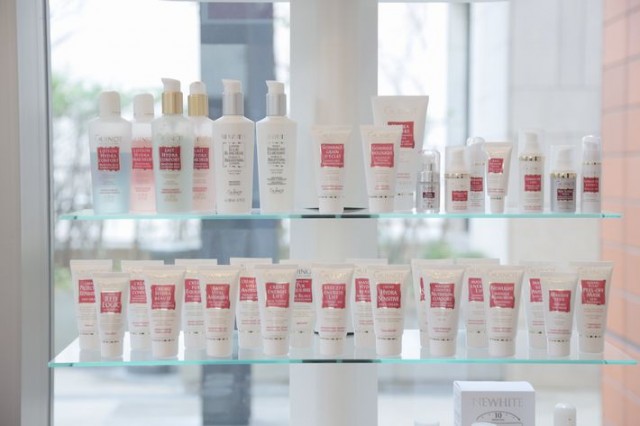 海外セレブ御用達フランススキンケアブランド 美白ラインの実力とは 女子力upマガジン Nstyle エヌスタイル